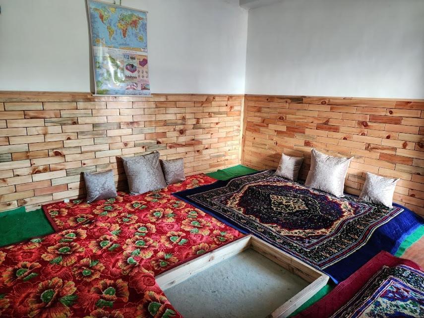 Safarnama Retreat Homestay - All Rooms With Mountain View كالبا المظهر الخارجي الصورة