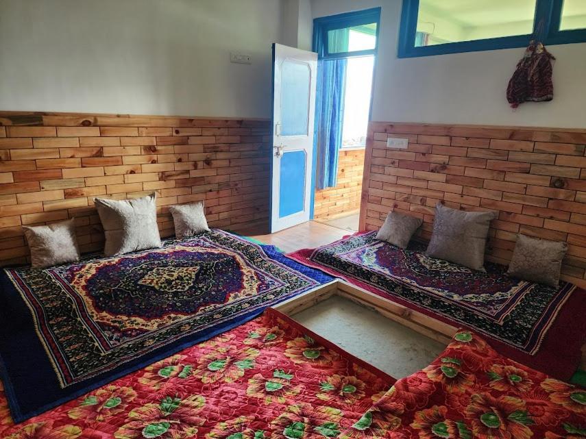 Safarnama Retreat Homestay - All Rooms With Mountain View كالبا المظهر الخارجي الصورة